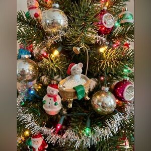 Vintage 1990 Rub A Dub Dub Hallmark Shower Mouse Holiday Ornament